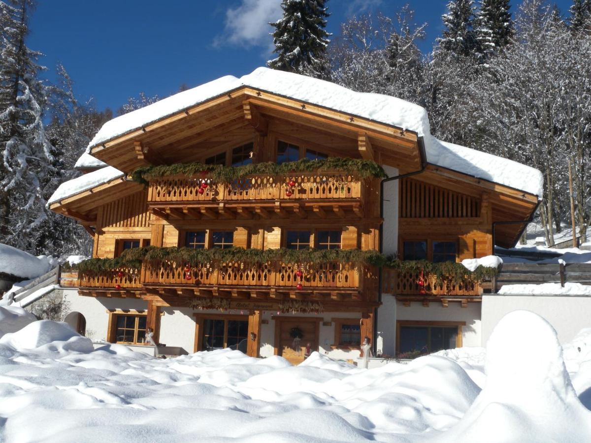 Fogajard Lovely Chalet Мадона ди Кампильо Екстериор снимка