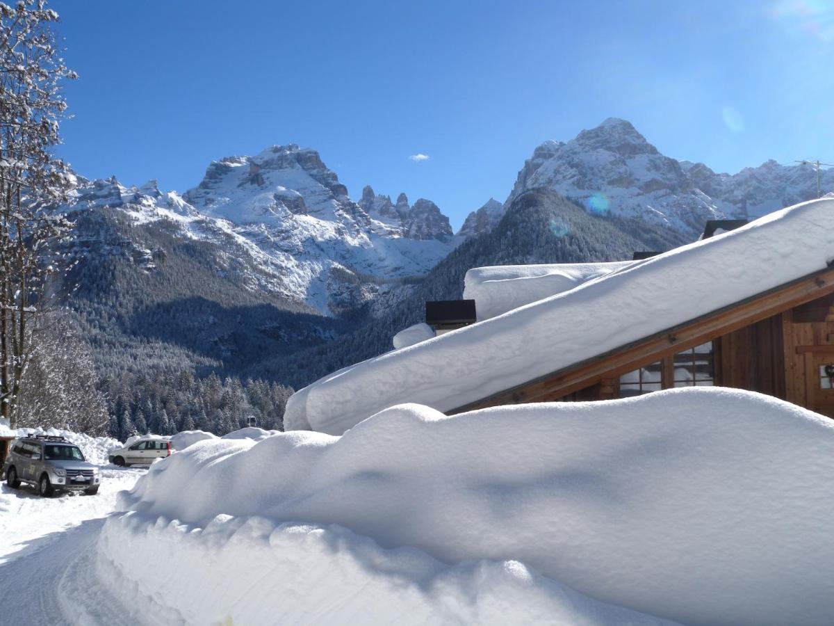 Fogajard Lovely Chalet Мадона ди Кампильо Екстериор снимка