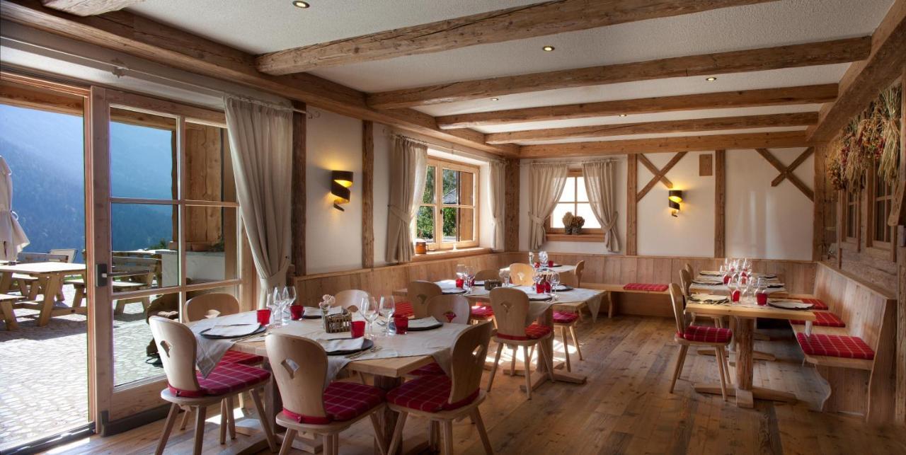 Fogajard Lovely Chalet Мадона ди Кампильо Екстериор снимка
